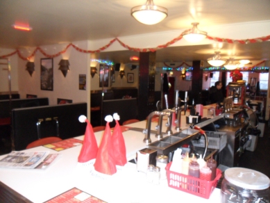 cafe-us.jpg (89673 bytes)