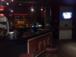 loft5.jpg (33797 bytes)