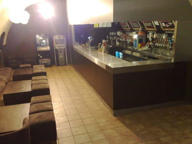 mainbar.jpg (75734 bytes)